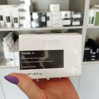 Денний перлиновий крем ПЕРЛ С SPF 15 для обличчя та шиї BEAUTY SPA PEARL C, 50 мл
